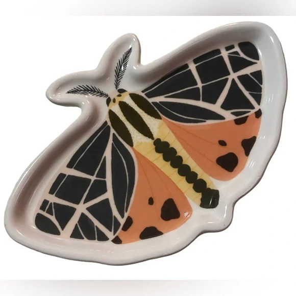 Moth Trinket Tray - Picture 1 of 4